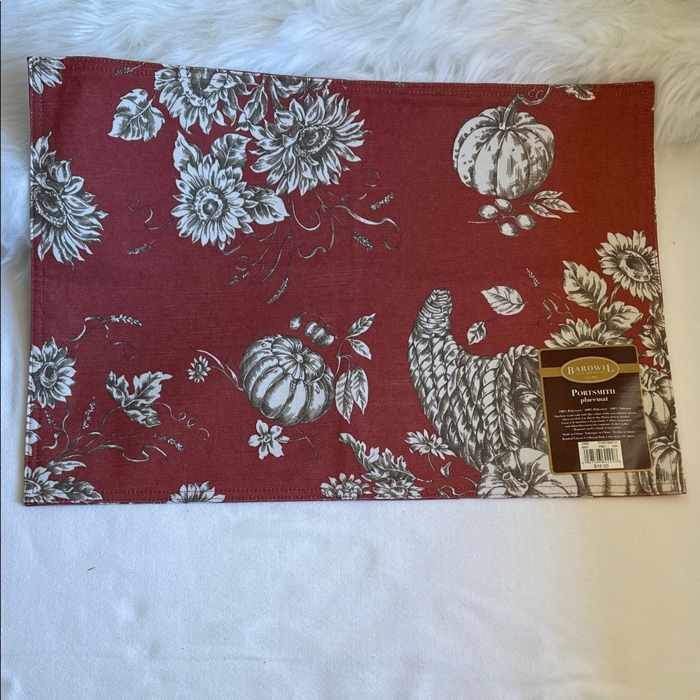 Bardwill Linens. Portsmith Placements Set of 8 100% Polyester New With Tags.